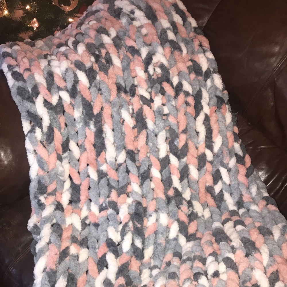 Chunky Knit Blanket